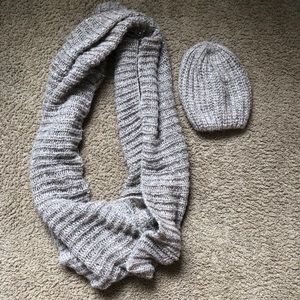 H&M Scarf and Hat matching set
